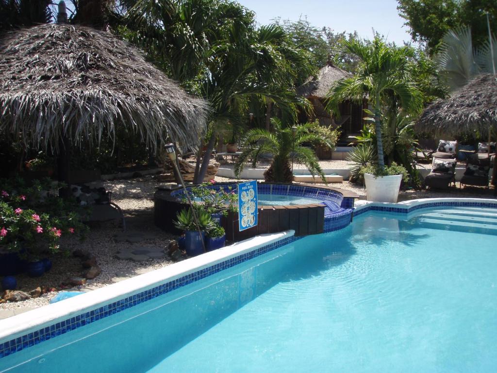 Bananas Apartments Adults Only Palm Beach Exterior foto